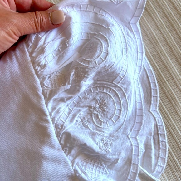 💥Express White Ruffled Peplum Blouse - Picture 7 of 11